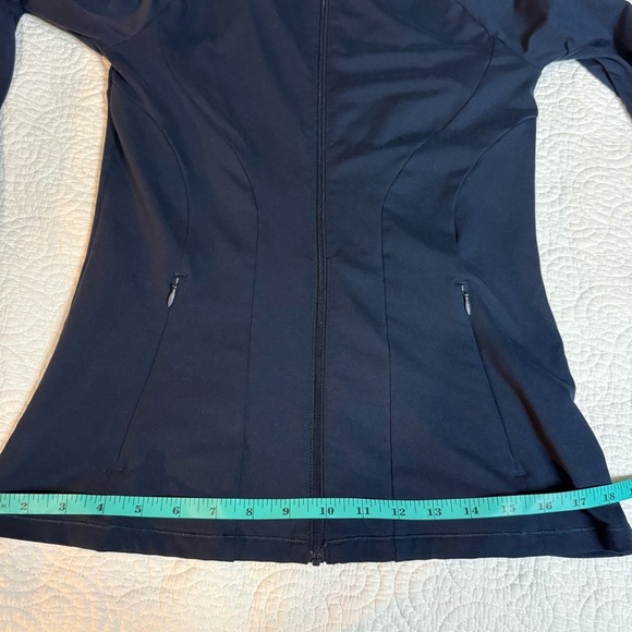 Gymshark Navy Full-Zip Jacket size Small - Picture 7 of 8